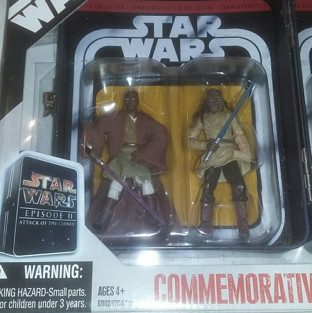 Star Wars Episode II Commemorative Tin Collection